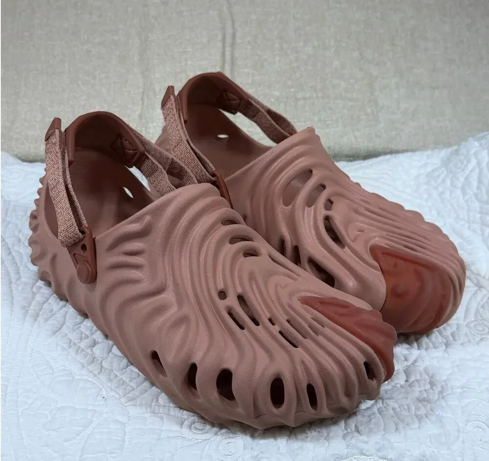 Salehe Bembury x Crocs Men's 11 Peach Pollex Fingerprint Textured Clog Sandals
